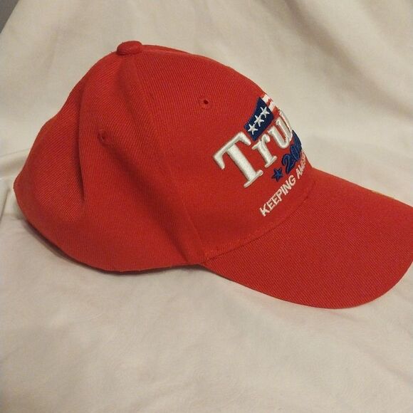 Trump 2020 Baseball Cap Hat Red Signed Keeping America Great Adjustable Strap - Picture 6 of 11